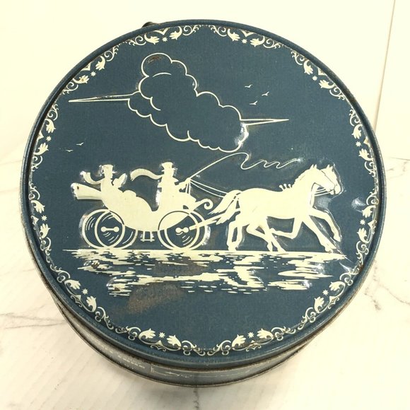 Shirley Jean Fruit Cake Tin Horse & Carriage Blue White Embossed lid Baltimore - Picture 3 of 10